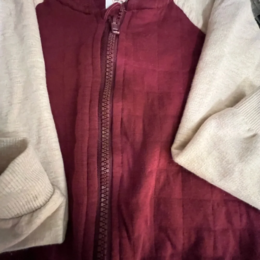 Boys Varsity Full Zip Up Quilted Jacket, Gray and Burgundy, size 3T